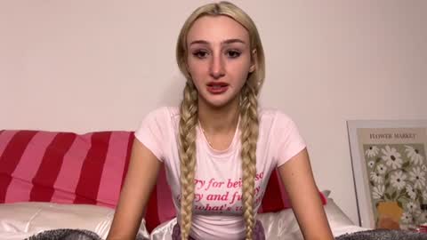 ellamcdaniel online show from June 2026 11:07:02 PM