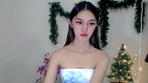Snapshot of ellamiller69 chatting on September 2025 11:37:01 PM ELLA online show from September 2025 11:37:01 PM