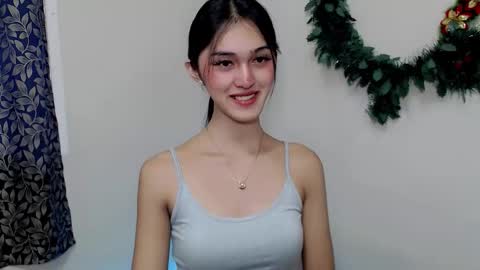 ELLA online show from October 2025 12:11:02 AM