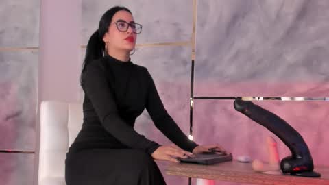  ella  online show from January 2026 11:23:01 AM