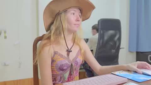 im Elsa lets go Subscribe to my OF and Youtube -35   online show from October 2025 09:48:02 PM