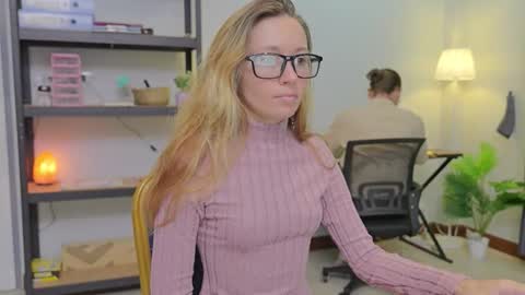 im Elsa lets go Subscribe to my OF and Youtube -35   online show from November 2025 09:48:02 PM