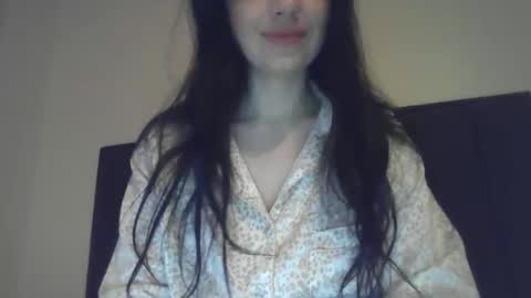 elle010843 online show from November 2025 09:20:01 AM