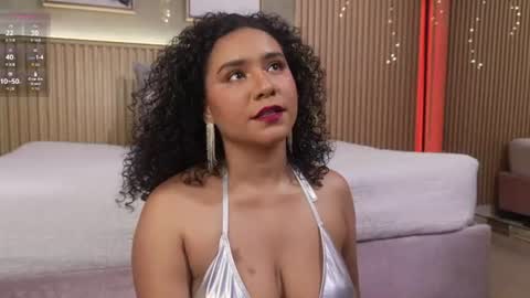 Snapshot of ellette_ chatting on July 2026 07:32:02 PM princess online show from July 2026 07:32:02 PM