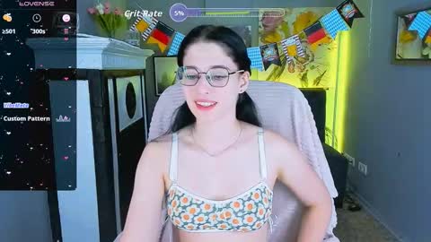 ellie_magic online show from September 2025 11:56:02 AM