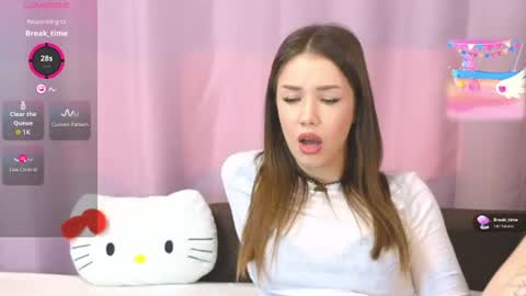 ellie online show from August 2026 03:23:02 AM