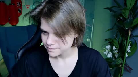 elliemurler online show from October 2025 09:26:01 AM