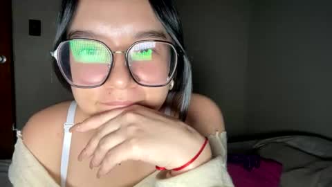 Snapshot of elliesweety chatting on July 2026 03:24:02 AM elliesweety online show from July 2026 03:24:02 AM