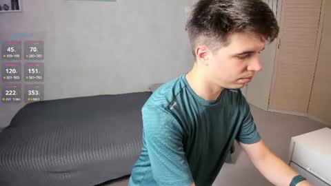elliot_winki online show from July 2026 05:09:01 PM