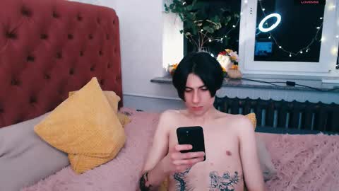 ellis_rin online show from November 2025 06:51:01 PM