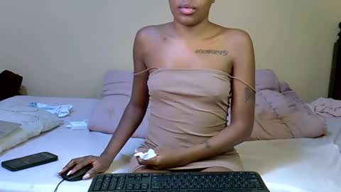 elllanna online show from October 2025 10:08:02 PM