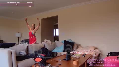 Snapshot of ells_palace chatting on March 2025 06:16:01 PM Ella Bella Bo Bella online show from March 2025 06:16:01 PM