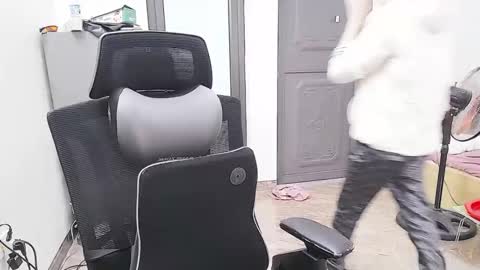 ellsa9x online show from October 2025 05:07:01 AM