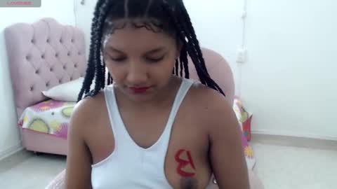 Elly online show from December 2024 10:41:02 PM