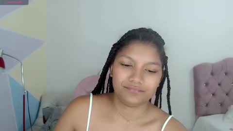 Elly online show from December 2024 08:04:02 PM