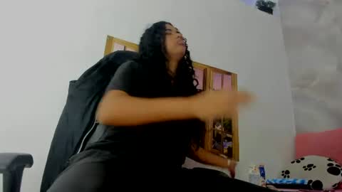 ellybloom online show from July 2026 01:52:02 PM