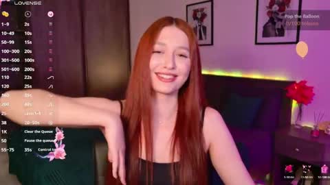 Snapshot of ellypeach chatting on April 2026 05:18:01 PM EllyPeach online show from April 2026 05:18:01 PM