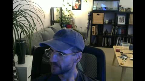 Snapshot of elmetaagain chatting on July 2026 04:41:01 AM elmetaagain online show from July 2026 04:41:01 AM