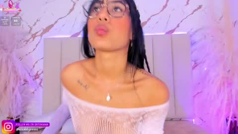 Snapshot of elody_rousse chatting on September 2025 11:57:01 AM elody_rousse online show from September 2025 11:57:01 AM