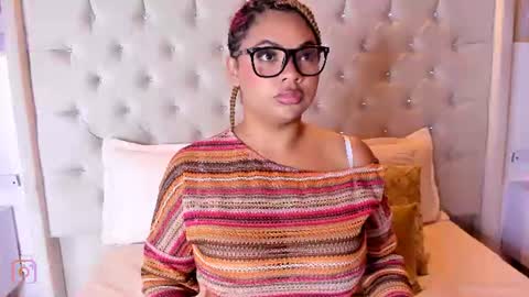 Snapshot of eloisa_cleavage_ chatting on July 2026 11:02:02 AM Maya online show from July 2026 11:02:02 AM