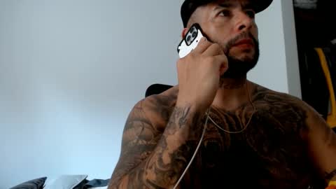 elosocazador online show from January 2025 06:52:01 PM