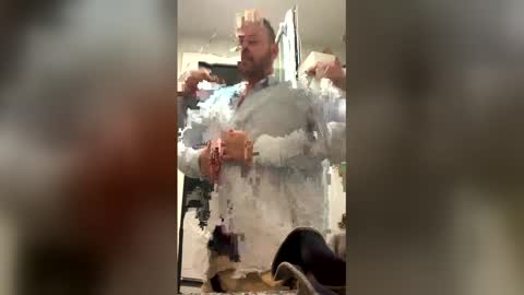 elpeladilla online show from December 2025 01:48:02 AM