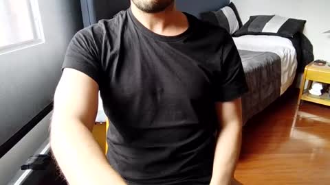 Snapshot of elriclust chatting on November 2025 07:14:01 PM elriclust online show from November 2025 07:14:01 PM