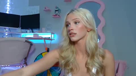 elsa_may online show from March 2026 01:56:02 AM