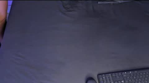 Elsa online show from February 2025 04:45:02 PM