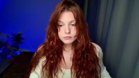 Snapshot of elsie_ginger chatting on June 2026 10:01:02 PM Elsie online show from June 2026 10:01:02 PM