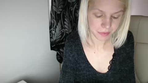 Snapshot of elssa_rush chatting on March 2025 07:54:02 AM elssa_rush online show from March 2025 07:54:02 AM