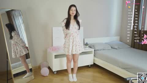 Elizabeth online show from March 2025 08:02:02 AM