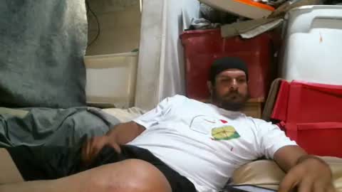 elusivesnake24 online show from April 2026 10:54:01 AM