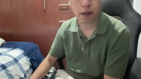 Snapshot of elvergudo0 chatting on May 2026 05:23:01 AM Diego online show from May 2026 05:23:01 AM