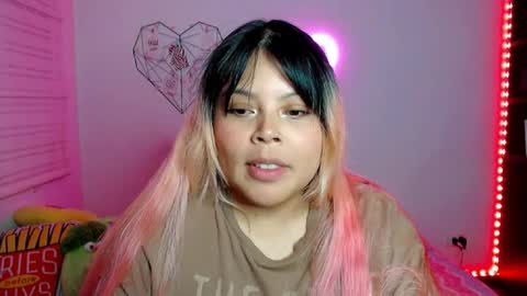 Snapshot of elymoon chatting on February 2026 12:26:02 AM Ely online show from February 2026 12:26:02 AM