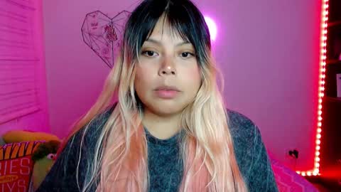 Snapshot of elymoon chatting on February 2026 11:55:02 PM Ely online show from February 2026 11:55:02 PM