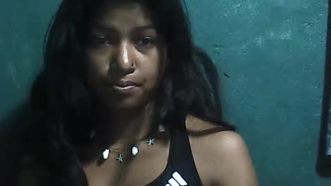 Snapshot of elynah195043 chatting on July 2026 03:32:01 PM elynah195043 online show from July 2026 03:32:01 PM