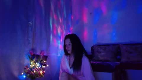 Elisa online show from January 2025 12:42:01 AM