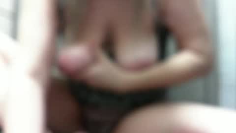 elyseblue online show from February 2026 04:46:02 AM