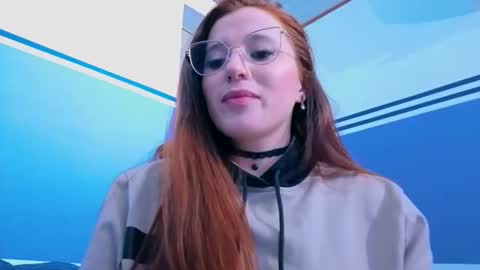 Snapshot of ema_04 chatting on February 2026 10:38:02 PM Estefany Martinez Acua INSTAGRAM ema 04oficial online show from February 2026 10:38:02 PM