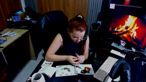Snapshot of ema_04 chatting on May 2026 03:34:01 AM Estefany Martinez Acua INSTAGRAM ema 04oficial online show from May 2026 03:34:01 AM