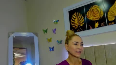 Snapshot of ema_garciaa chatting on September 2025 01:35:02 PM ema garcia  online show from September 2025 01:35:02 PM
