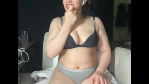 Ema Love online show from February 2026 02:34:02 AM