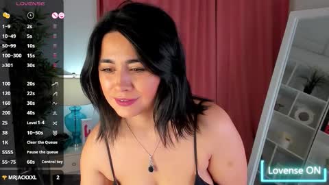 EmaBrownie online show from October 2025 05:59:02 PM