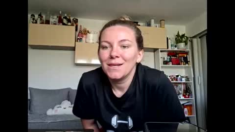 emanuel_berta online show from May 2026 07:37:01 AM