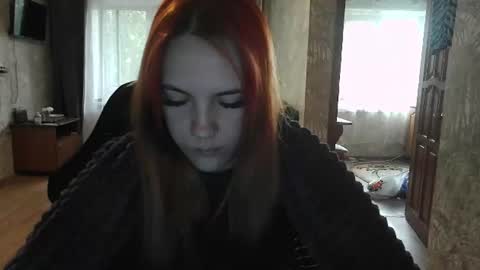 Snapshot of ember__fox chatting on June 2026 05:14:01 AM ember__fox online show from June 2026 05:14:01 AM
