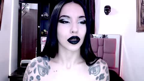 Emerald Black online show from December 2024 07:22:02 AM