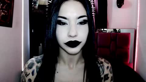 Emerald Black online show from January 2025 12:53:01 PM