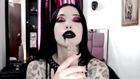 Emerald Black online show from March 2025 12:16:01 PM