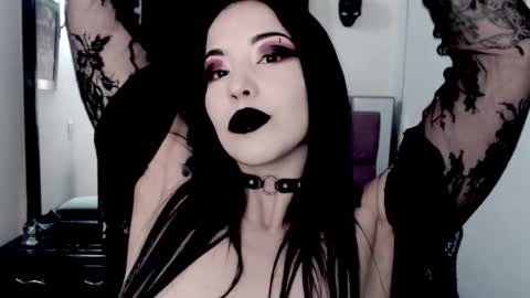 Emerald Black online show from December 2025 04:31:02 AM